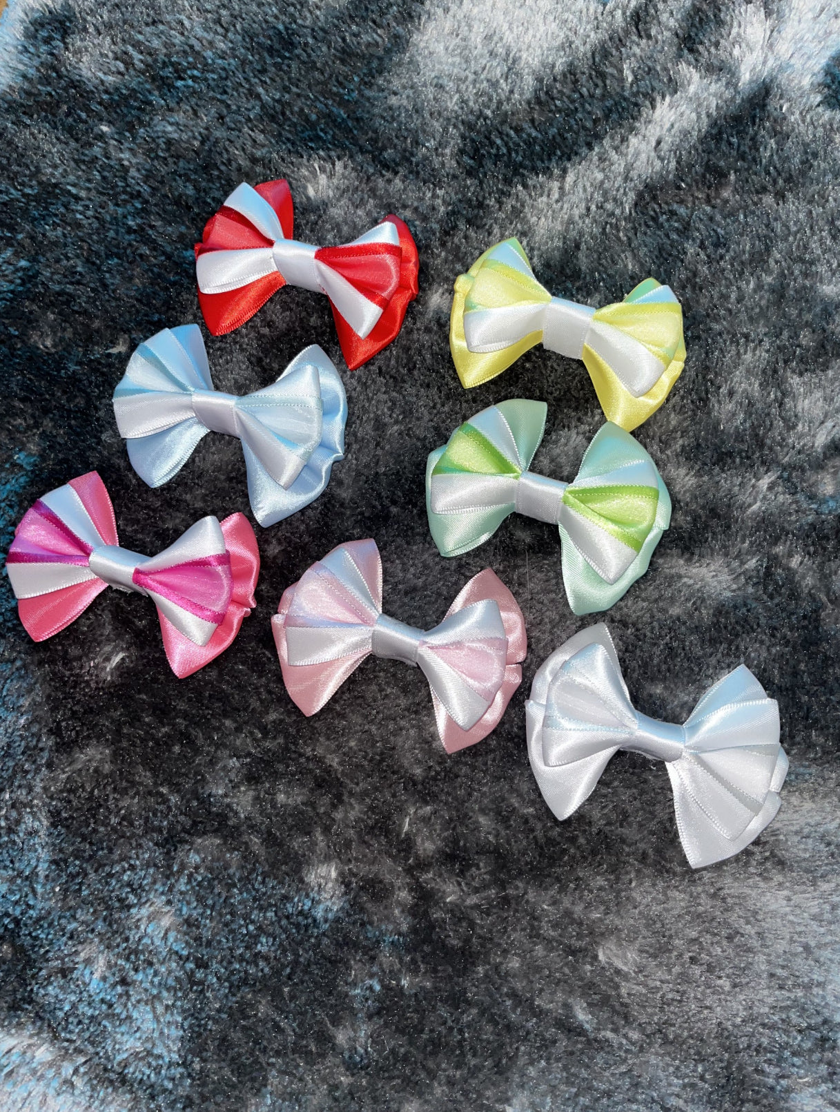 Ribbon bows